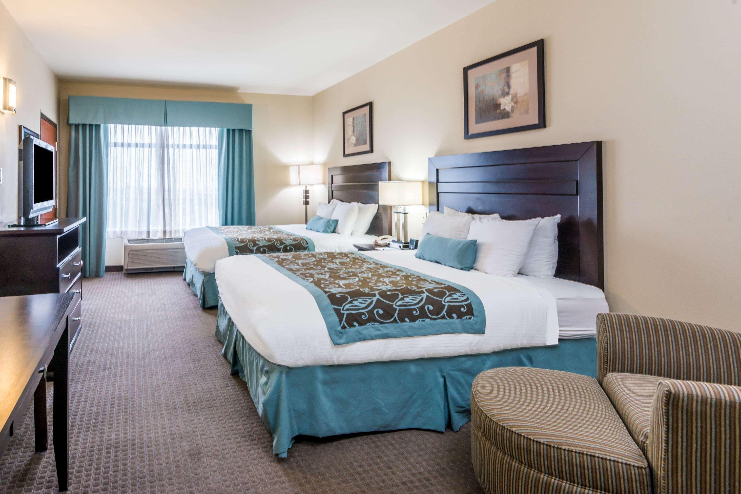 Hotel Wingate By Wyndham 3*