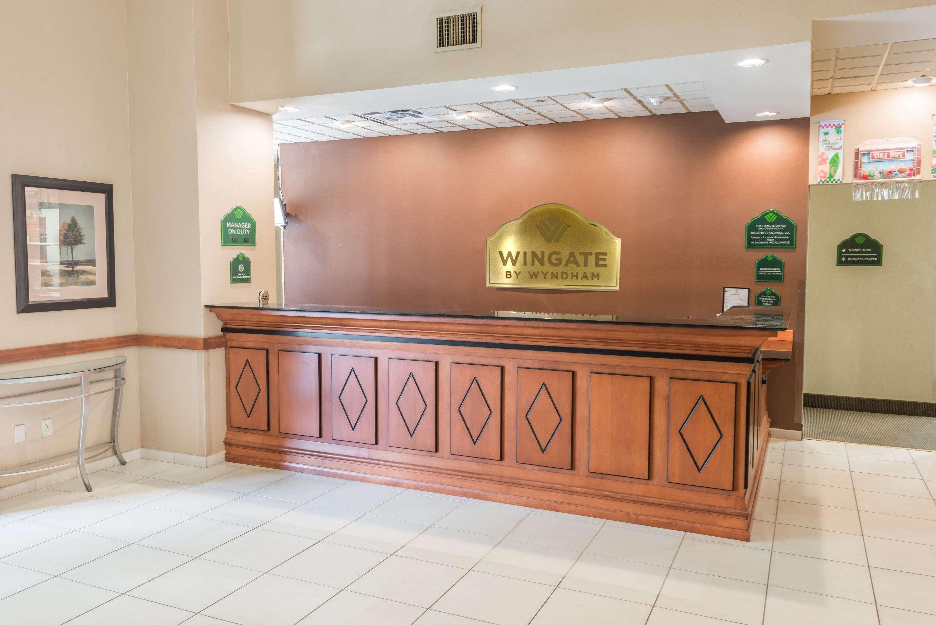 Wingate By Wyndham Hotel