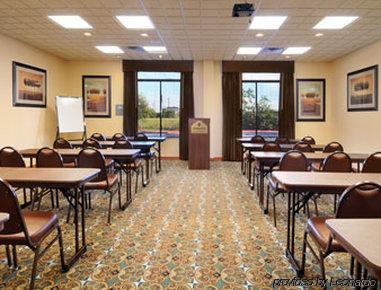 Wingate By Wyndham Hotel New Braunfels